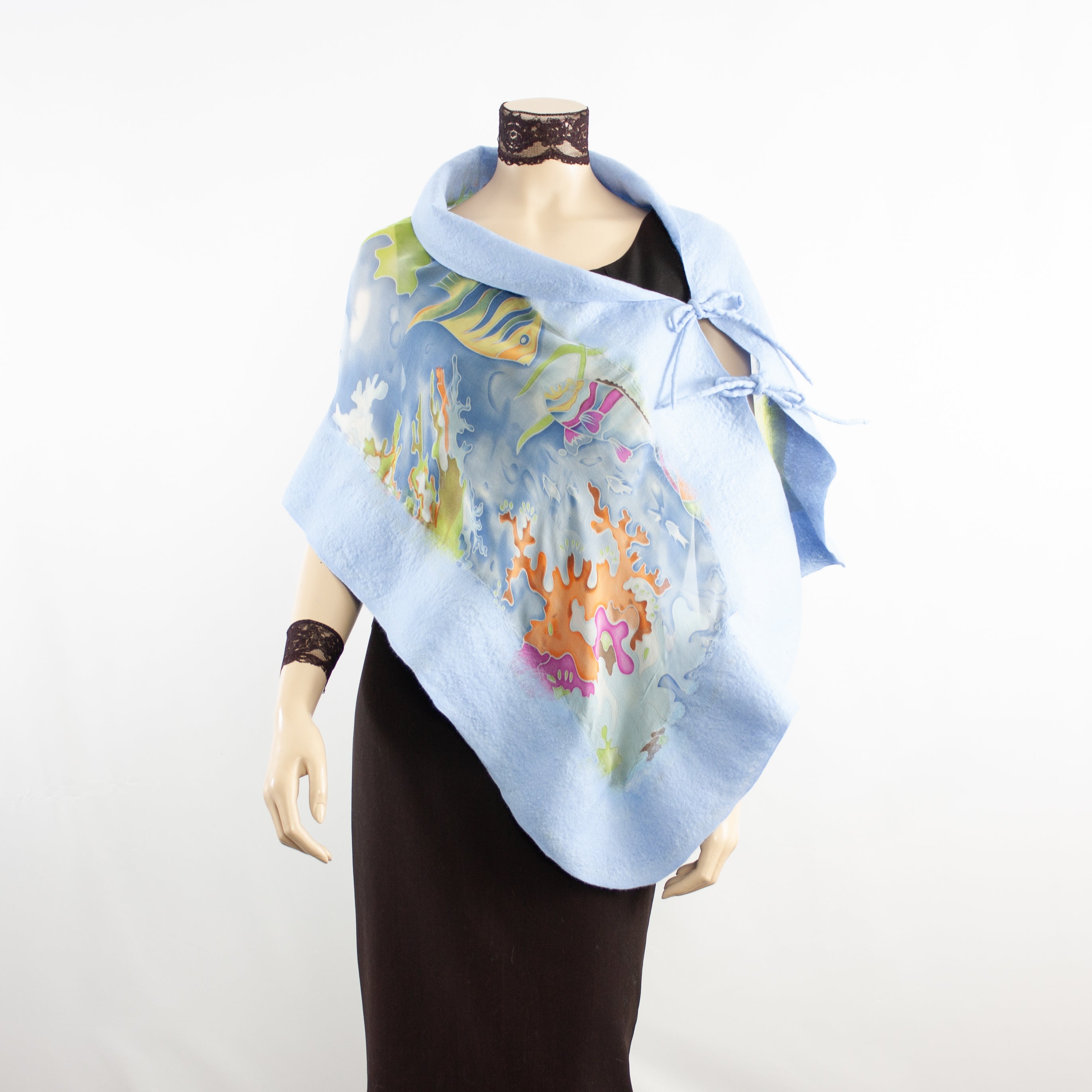 Linked green beige flowers scarf #140-20