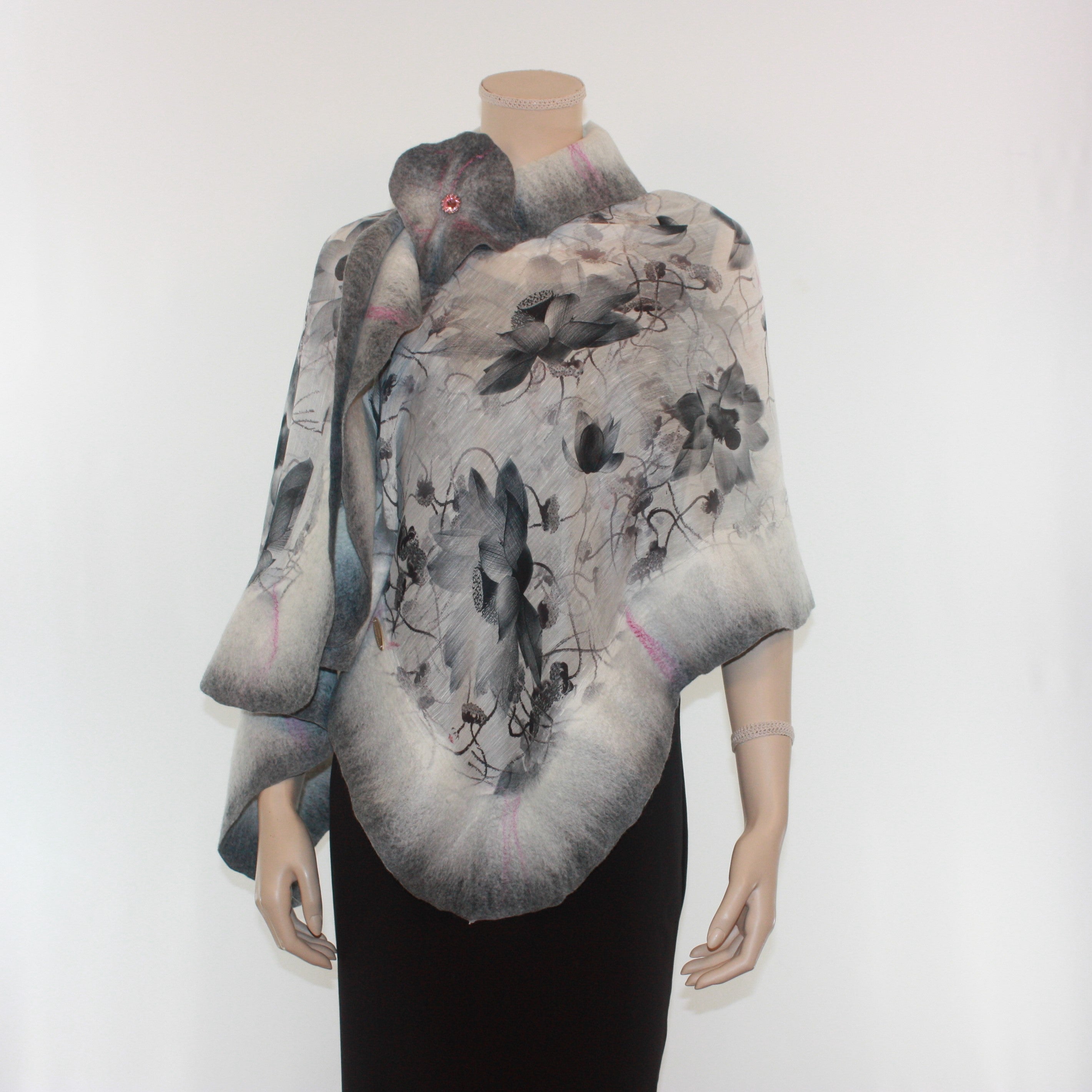 Vibrant lily grey shawl #210-30